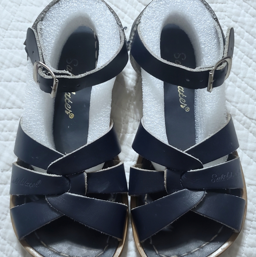 Salt Water Sandals by Hoy Navy Girls Size 13